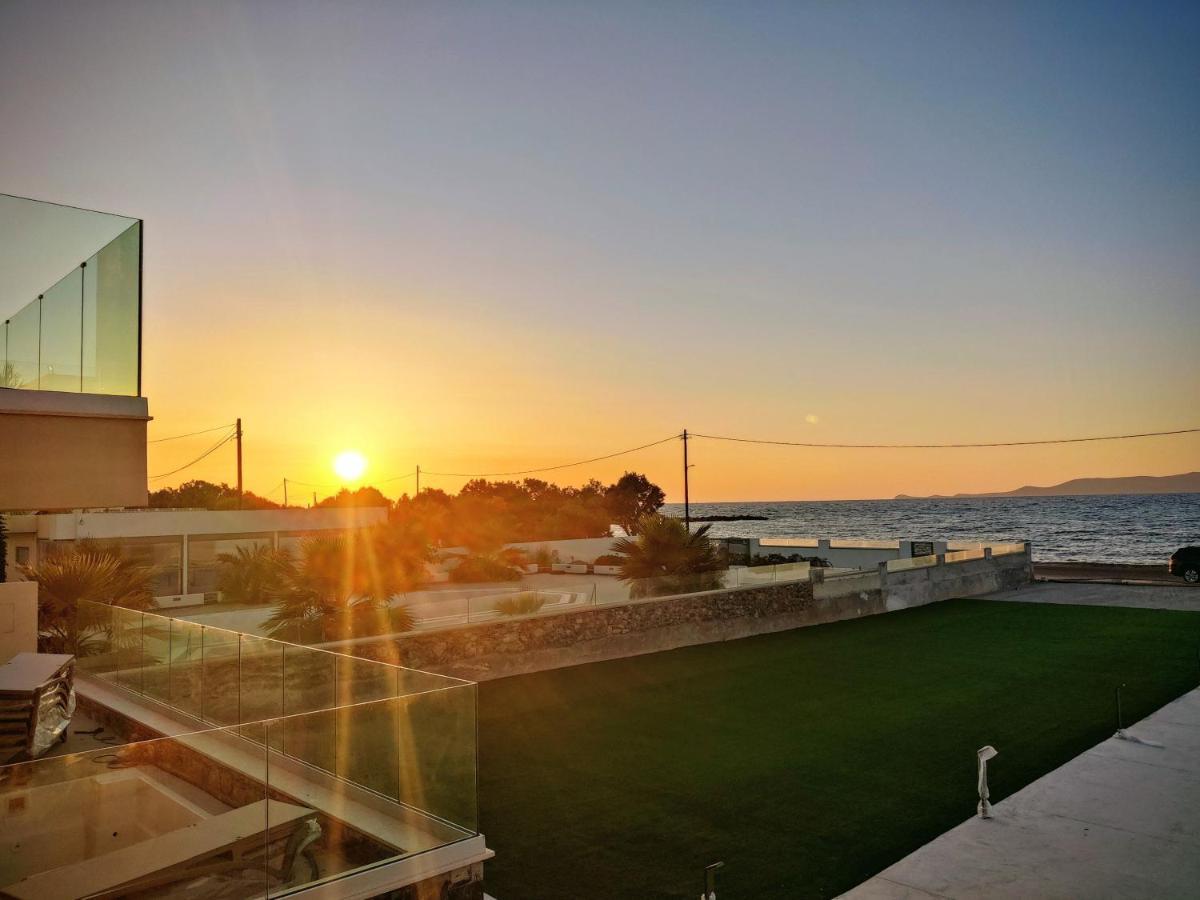 Niriides Palace Gournes Gouvon Bagian luar foto